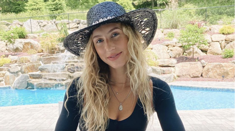 anna congdon net worth